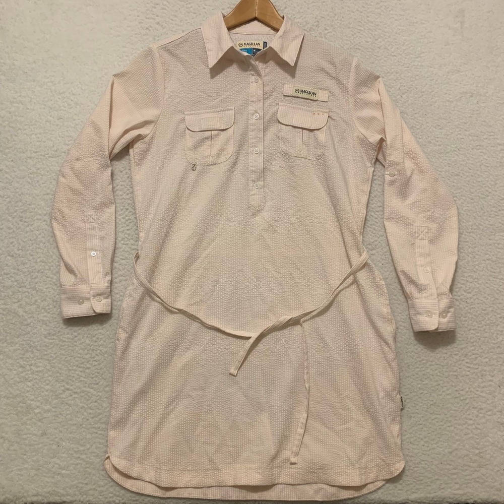 Magellan Outdoors Fish Gear Seersucker Shirt Dress Womens M Peach White